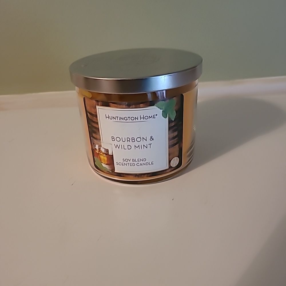 Huntington Home Candle